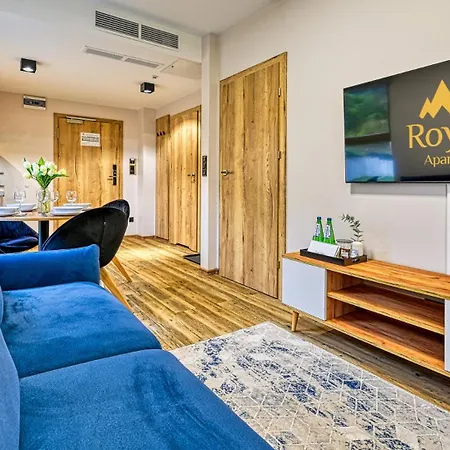 Zloty Horyzont Vip - Glowny Budynek - Z Basenem, Silownia, Grota Solna, Bawialnia I Restauracja By Royal Aparts 公寓 *