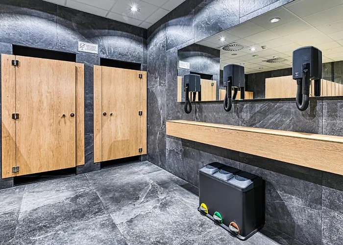 아파트 Zloty Horyzont Vip - Glowny Budynek - Z Basenem, Silownia, Grota Solna, Bawialnia I Restauracja By Royal Aparts