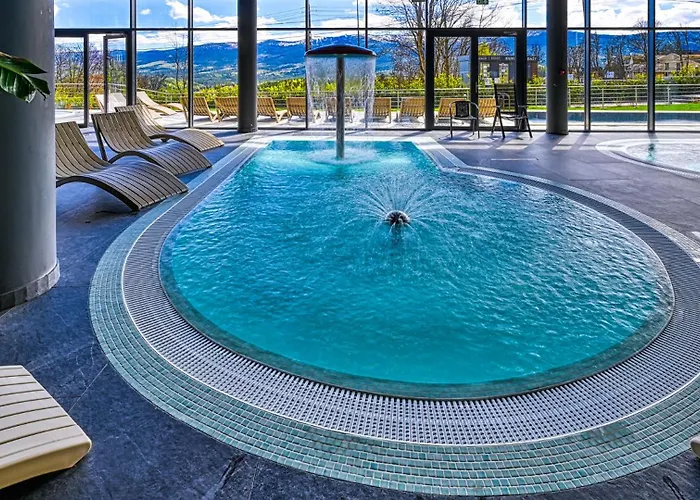 아파트 Zloty Horyzont Vip - Glowny Budynek - Z Basenem, Silownia, Grota Solna, Bawialnia I Restauracja By Royal Aparts 스클라르스카포렘바