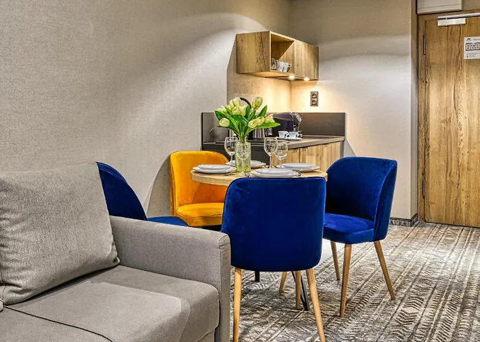 Zloty Horyzont Vip - Glowny Budynek - Z Basenem, Silownia, Grota Solna, Bawialnia I Restauracja By Royal Aparts 아파트