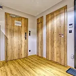 Zloty Horyzont Vip - Glowny Budynek - Z Basenem, Silownia, Grota Solna, Bawialnia I Restauracja By Royal Aparts Szklarska Poręba