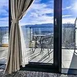Zloty Horyzont Vip - Glowny Budynek - Z Basenem, Silownia, Grota Solna, Bawialnia I Restauracja By Royal Aparts Lejlighed *