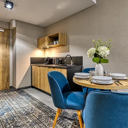 Zloty Horyzont Vip - Glowny Budynek - Z Basenem, Silownia, Grota Solna, Bawialnia I Restauracja By Royal Aparts * شكلارسكا بوريبا