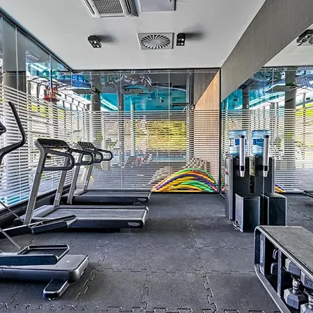 Apartment Zloty Horyzont Vip - Glowny Budynek - Z Basenem, Silownia, Grota Solna, Bawialnia I Restauracja By Royal Aparts Szklarska Poreba