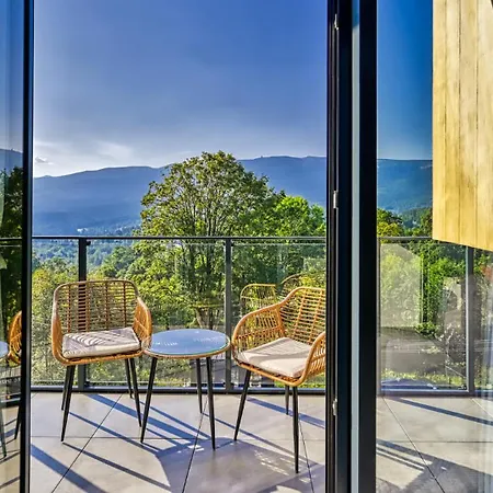 Zloty Horyzont Vip - Glowny Budynek - Z Basenem, Silownia, Grota Solna, Bawialnia I Restauracja By Royal Aparts