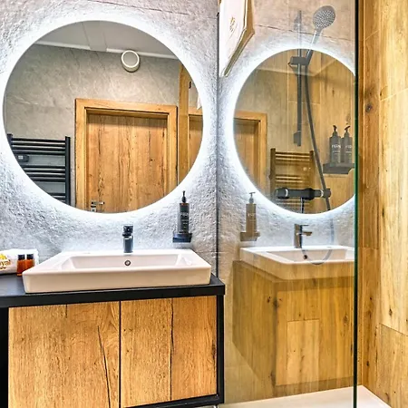 Zloty Horyzont Vip - Glowny Budynek - Z Basenem, Silownia, Grota Solna, Bawialnia I Restauracja By Royal Aparts *