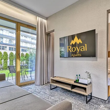 Appartamento Zloty Horyzont Vip Z Basenem, Silownia, Grota Solna, Bawialnia I Restauracja By Royal Aparts Szklarska Poręba