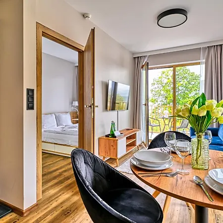 Zloty Horyzont Vip - Glowny Budynek - Z Basenem, Silownia, Grota Solna, Bawialnia I Restauracja By Royal Aparts Szklarska Poreba