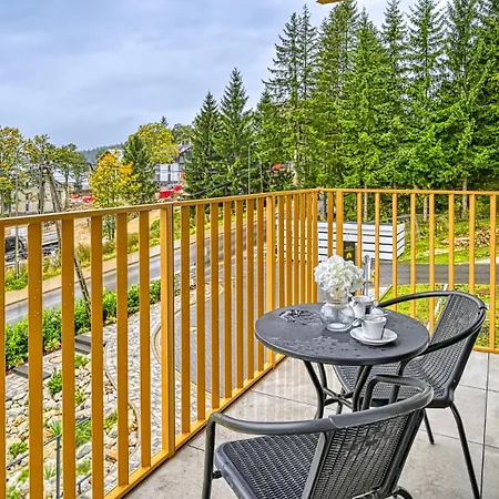 Daire Zloty Horyzont Vip - Glowny Budynek - Z Basenem, Silownia, Grota Solna, Bawialnia I Restauracja By Royal Aparts *