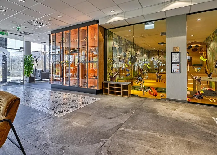 Zloty Horyzont Vip - Glowny Budynek - Z Basenem, Silownia, Grota Solna, Bawialnia I Restauracja By Royal Aparts Appartement *