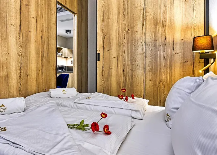 Zloty Horyzont Vip - Glowny Budynek - Z Basenem, Silownia, Grota Solna, Bawialnia I Restauracja By Royal Aparts Appartement