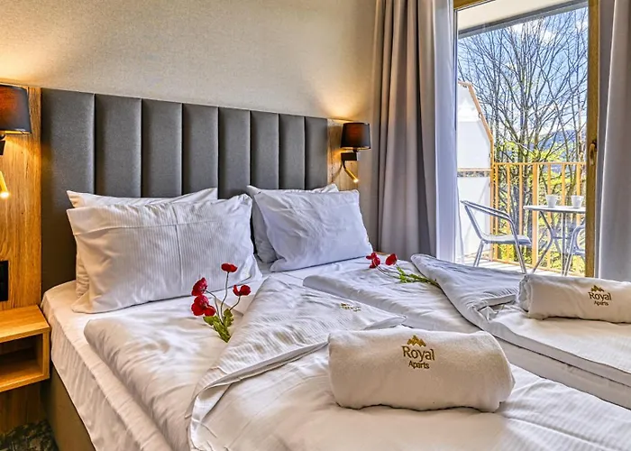 Appartement Zloty Horyzont Vip - Glowny Budynek - Z Basenem, Silownia, Grota Solna, Bawialnia I Restauracja By Royal Aparts *