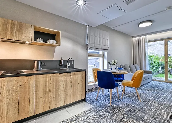 Appartement Zloty Horyzont Vip - Glowny Budynek - Z Basenem, Silownia, Grota Solna, Bawialnia I Restauracja By Royal Aparts *