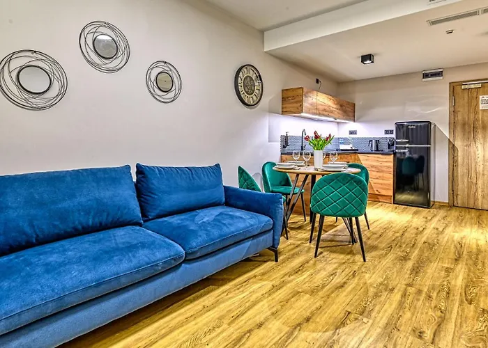 Zloty Horyzont Vip - Glowny Budynek - Z Basenem, Silownia, Grota Solna, Bawialnia I Restauracja By Royal Aparts Appartement