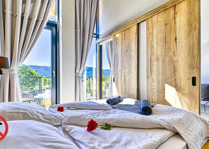 Appartement Zloty Horyzont Vip - Glowny Budynek - Z Basenem, Silownia, Grota Solna, Bawialnia I Restauracja By Royal Aparts