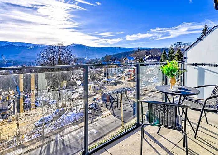 Appartement Zloty Horyzont Vip - Glowny Budynek - Z Basenem, Silownia, Grota Solna, Bawialnia I Restauracja By Royal Aparts *