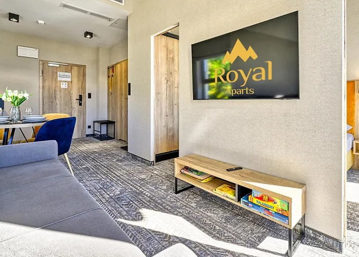 Zloty Horyzont Vip - Glowny Budynek - Z Basenem, Silownia, Grota Solna, Bawialnia I Restauracja By Royal Aparts Appartement