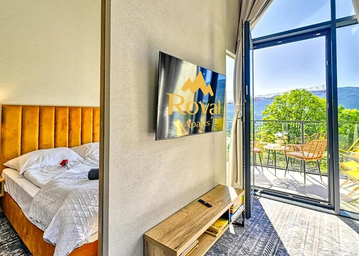 Appartement Zloty Horyzont Vip - Glowny Budynek - Z Basenem, Silownia, Grota Solna, Bawialnia I Restauracja By Royal Aparts